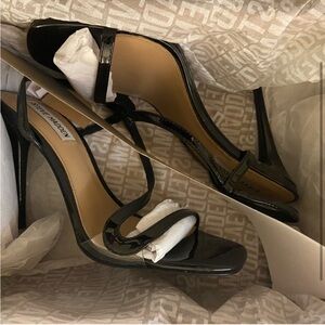 Steve Madden Nadia Heel